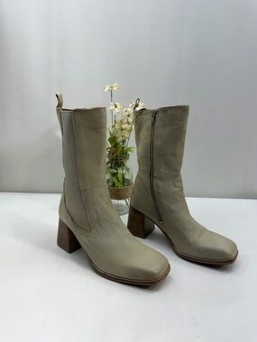 Diba True mid calf boots
